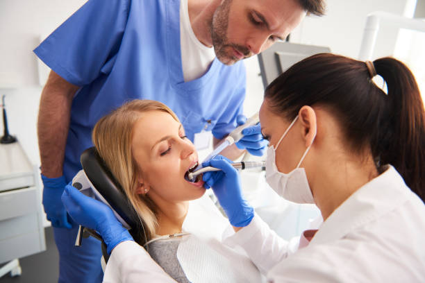 Best Dental Bonding  in Hilbert, WI